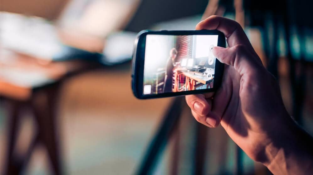 live-video